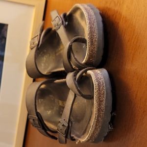 Well worn birkenstock size 37. Brown